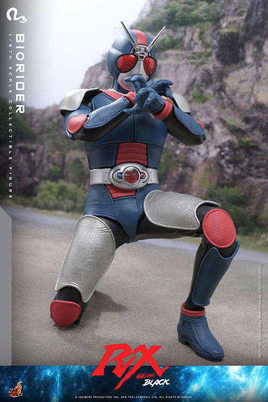 Hot Toys - Kamen Rider Black RX - BioRider (TMS180)
