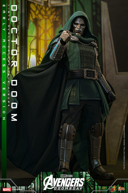 Hot Toys - Avengers Doomsday - Doctor Doom (MMS906)