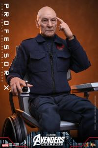 Hot Toys - Avengers Doomsday - Professor X (MMS917)