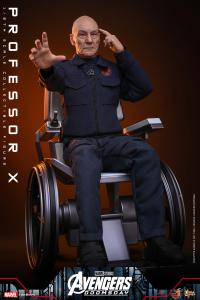 Load image into Gallery viewer, Hot Toys - Avengers Doomsday - Professor X (MMS917)
