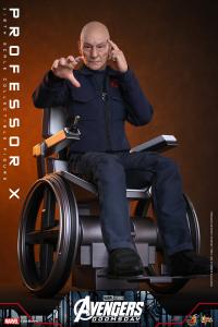 Hot Toys - Avengers Doomsday - Professor X (MMS917)