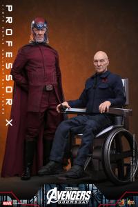 Load image into Gallery viewer, Hot Toys - Avengers Doomsday - Professor X (MMS917)
