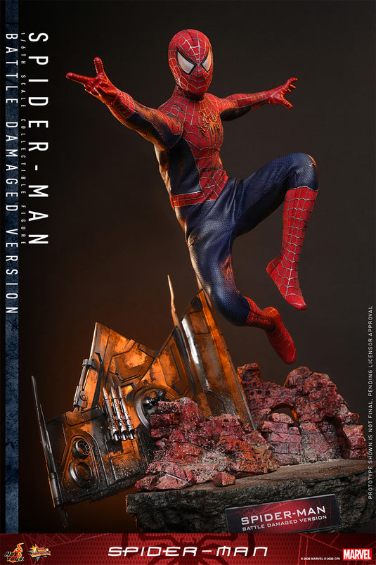 Hot Toys - Spider-Man (2002) - Spider-Man (Battle Damaged Version)