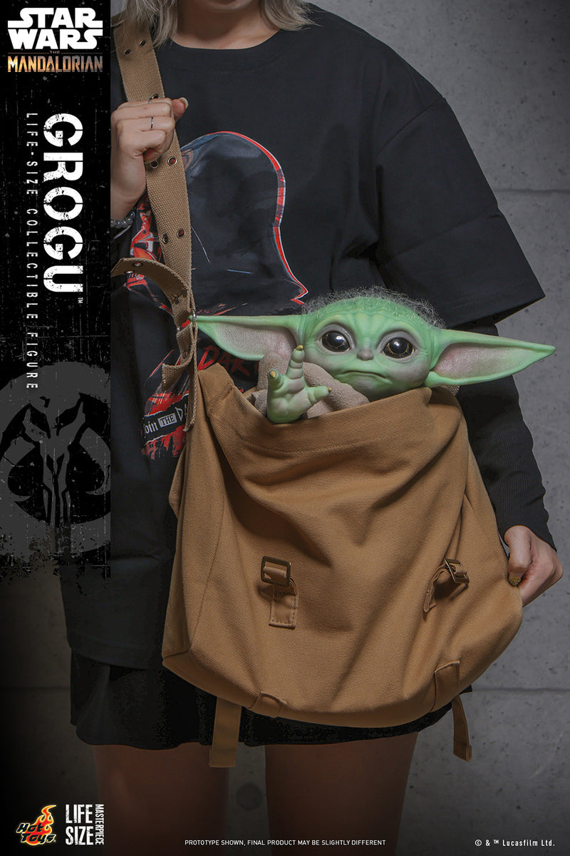 Load image into Gallery viewer, Hot Toys - Star Wars: The Mandalorian - Grogu Life-Size Figure
