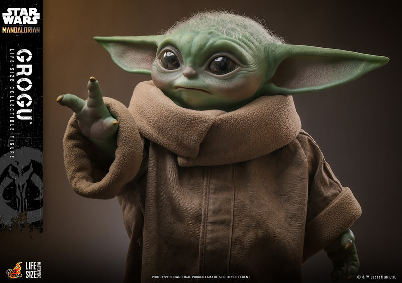 Load image into Gallery viewer, Hot Toys - Star Wars: The Mandalorian - Grogu Life-Size Figure
