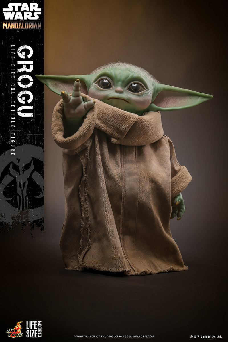 Load image into Gallery viewer, Hot Toys - Star Wars: The Mandalorian - Grogu Life-Size Figure
