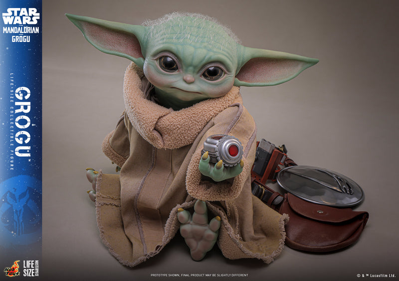 Load image into Gallery viewer, Hot Toys - Star Wars: The Mandalorian &amp; Grogu - Grogu Life-SIze Figure (LMS016)
