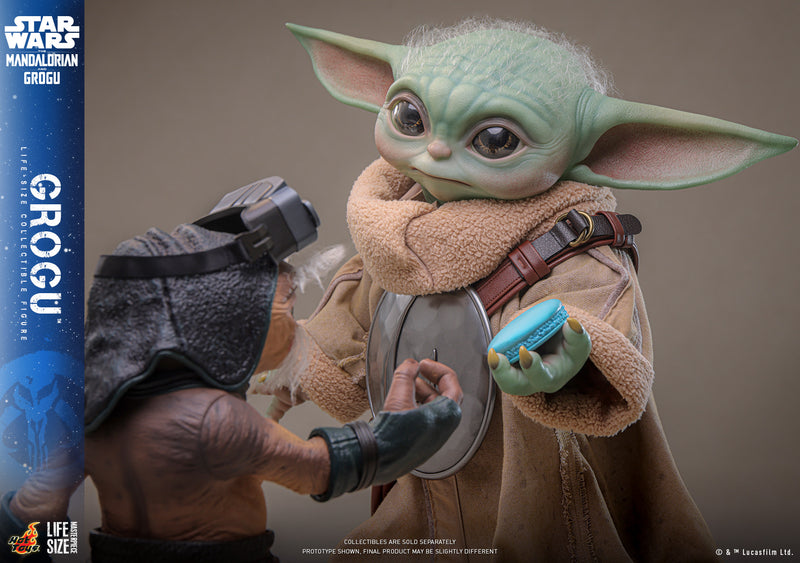 Load image into Gallery viewer, Hot Toys - Star Wars: The Mandalorian &amp; Grogu - Grogu Life-SIze Figure (LMS016)
