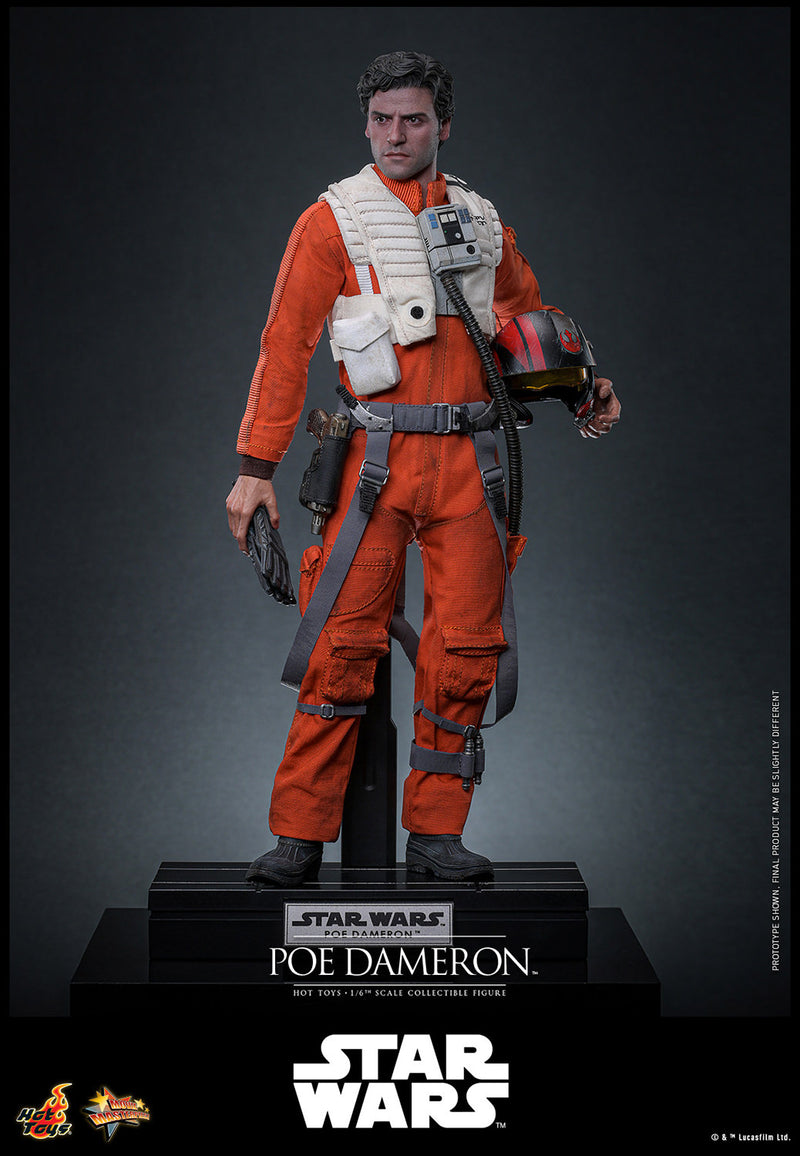 Load image into Gallery viewer, Hot Toys - Star Wars: The Force Awakens
