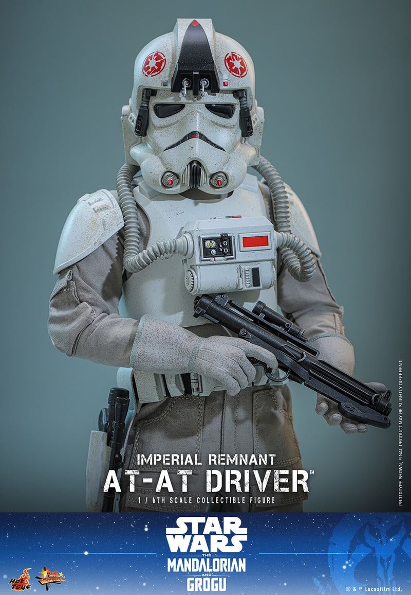 Load image into Gallery viewer, Hot Toys - Star Wars: The Mandalorian &amp; Grogu - Imperial Remnant AT-AT Driver (MMS845)
