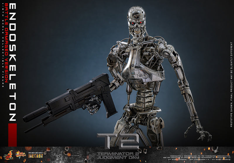 Load image into Gallery viewer, Hot Toys - Terminator 2: Judgement Day - Endoskeleton (Battle Damaged Version)
