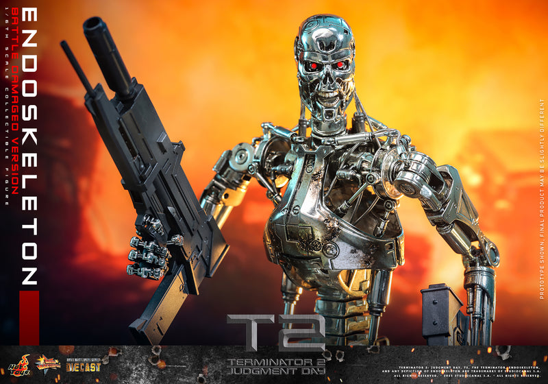 Load image into Gallery viewer, Hot Toys - Terminator 2: Judgement Day - Endoskeleton (Battle Damaged Version)
