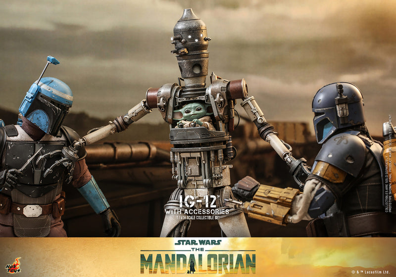 Load image into Gallery viewer, Hot Toys - Star Wars The Mandalorian - IG-12 With Accessories
