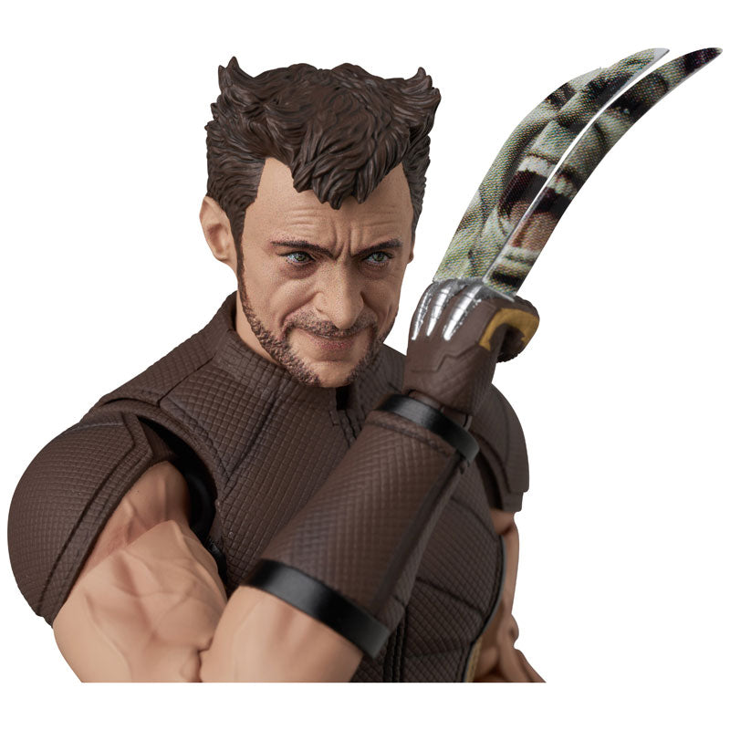 Load image into Gallery viewer, MAFEX Deadpool and Wolverine - No. 297 Wolverine (Brown Suit Version)
