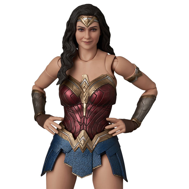 Load image into Gallery viewer, MAFEX Zack Snyder's Justice League - No. 296 Wonder Woman
