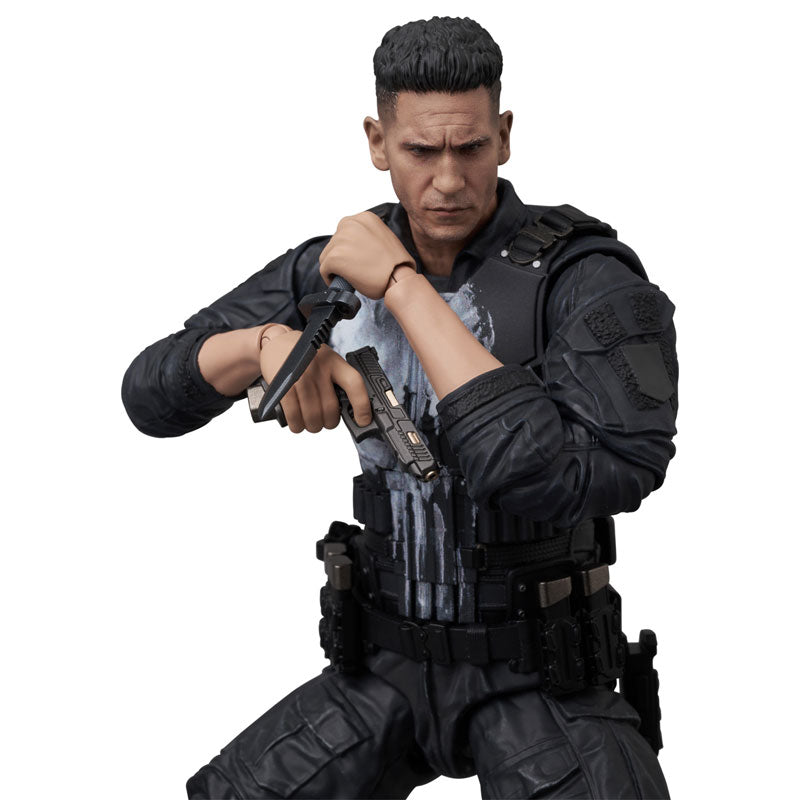 Load image into Gallery viewer, MAFEX Daredevil Born Again: No. 337 The Punisher
