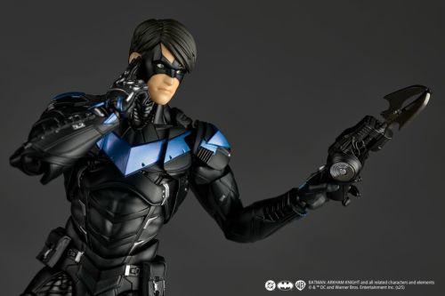 Load image into Gallery viewer, Kaiyodo - Amazing Yamaguchi - Revoltech DC Comics NR104 - Nightwing
