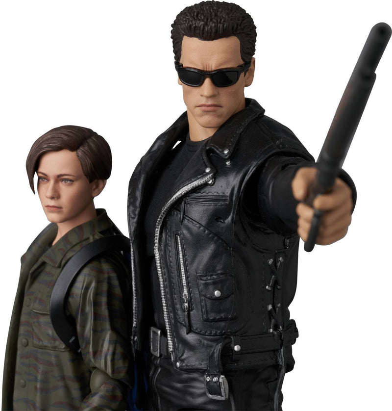 Load image into Gallery viewer, MAFEX Terminator 2: Judgement Day - T-800 (T2 Version) and John Connor Two Pack No. 280
