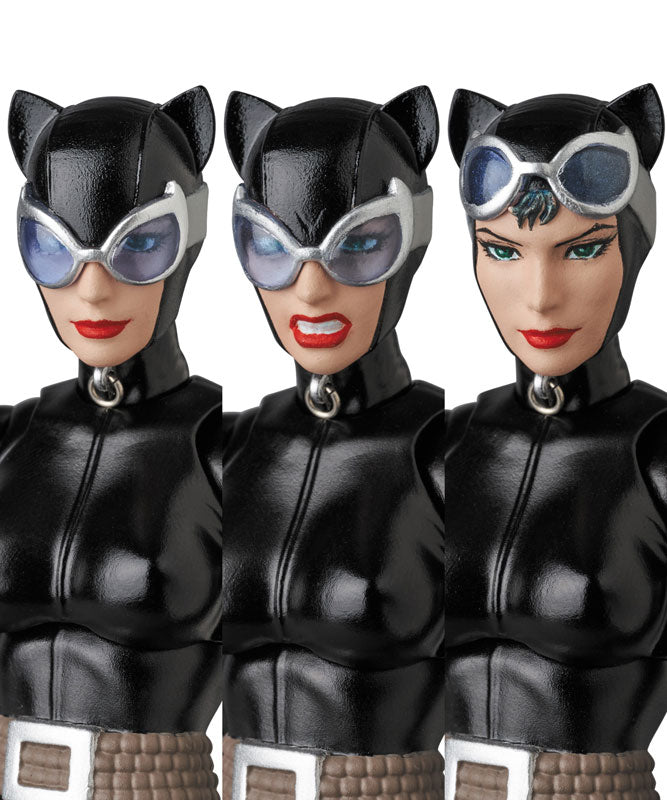 Load image into Gallery viewer, MAFEX Batman Hush: No. 123 Catwoman (Reissue)
