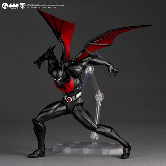 Kaiyodo - Amazing Yamaguchi - Revoltech Batman Beyond NR128 - Batman