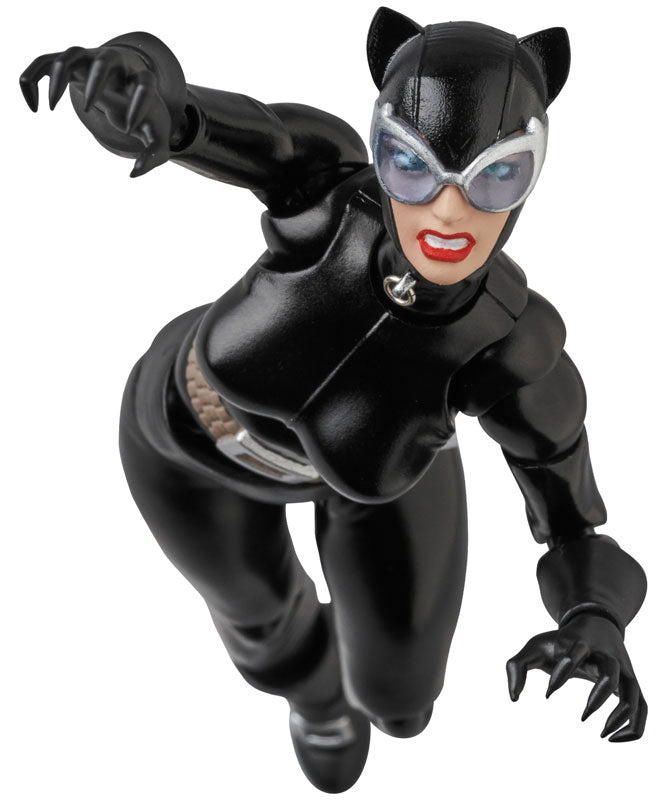 Load image into Gallery viewer, MAFEX Batman Hush: No. 123 Catwoman (Reissue)
