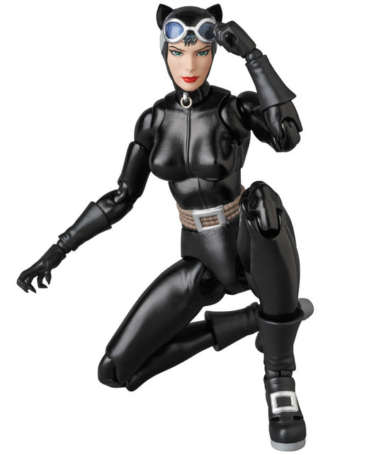 MAFEX Batman Hush: No. 123 Catwoman (Reissue)