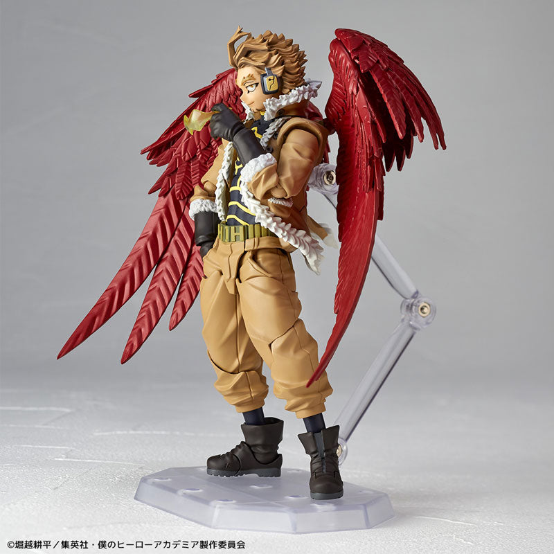 Load image into Gallery viewer, Kaiyodo - Amazing Yamaguchi - Revoltech My Hero Academia - Hawks (Reissue)
