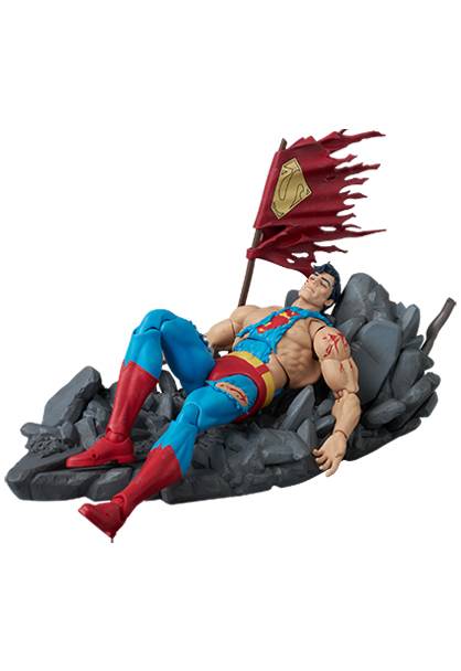 MAFEX Superman: The Death of Superman - No. 324 Superman (Battle Damaged Version)