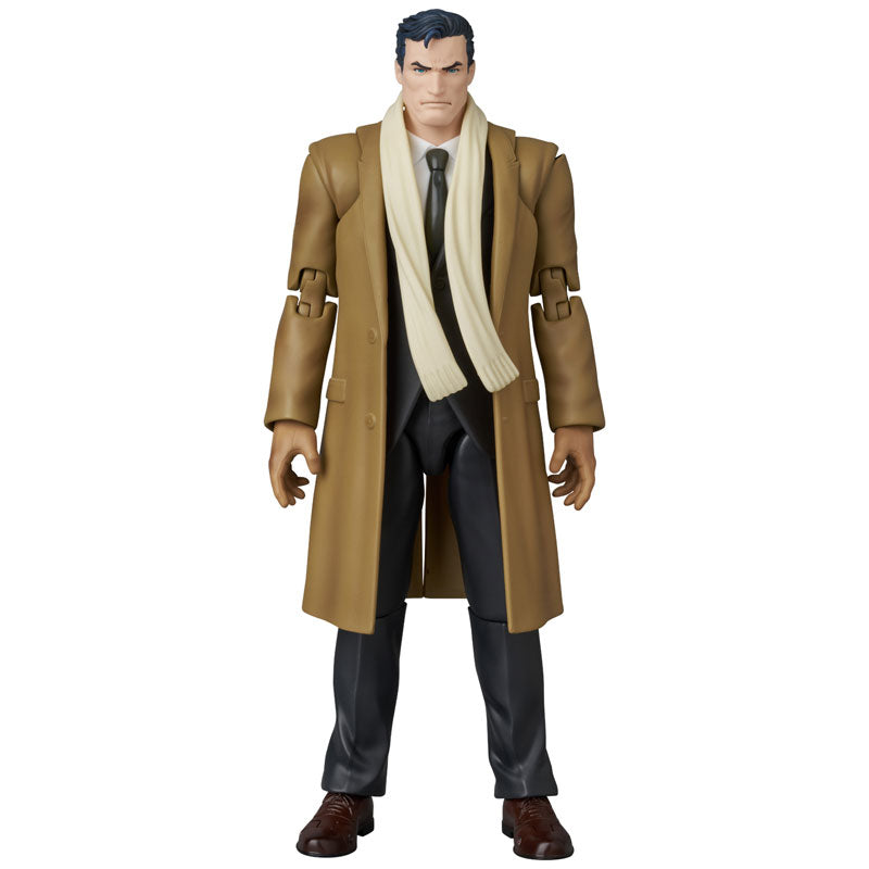 Load image into Gallery viewer, MAFEX Batman Hush: No. 299 Bruce Wayne

