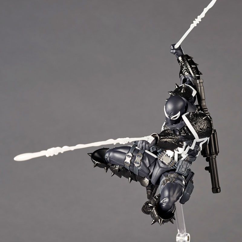 Load image into Gallery viewer, Kaiyodo - Amazing Yamaguchi - Revoltech - Agent Venom (Spider-Man)
