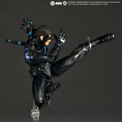 Load image into Gallery viewer, Kaiyodo - Amazing Yamaguchi - Revoltech DC Comics NR104 - Nightwing
