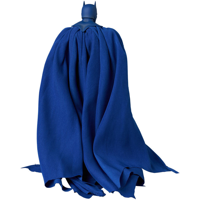 Load image into Gallery viewer, MAFEX Batman Hush: No. 333 Batman (Recollection Blue Version)
