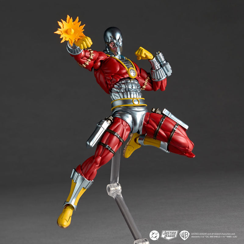 Load image into Gallery viewer, Kaiyodo - Amazing Yamaguchi - Justice League NR126 - Deadshot
