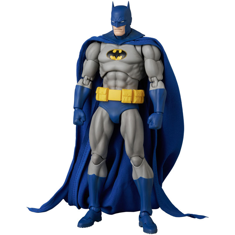 Load image into Gallery viewer, MAFEX Batman Hush: No. 333 Batman (Recollection Blue Version)
