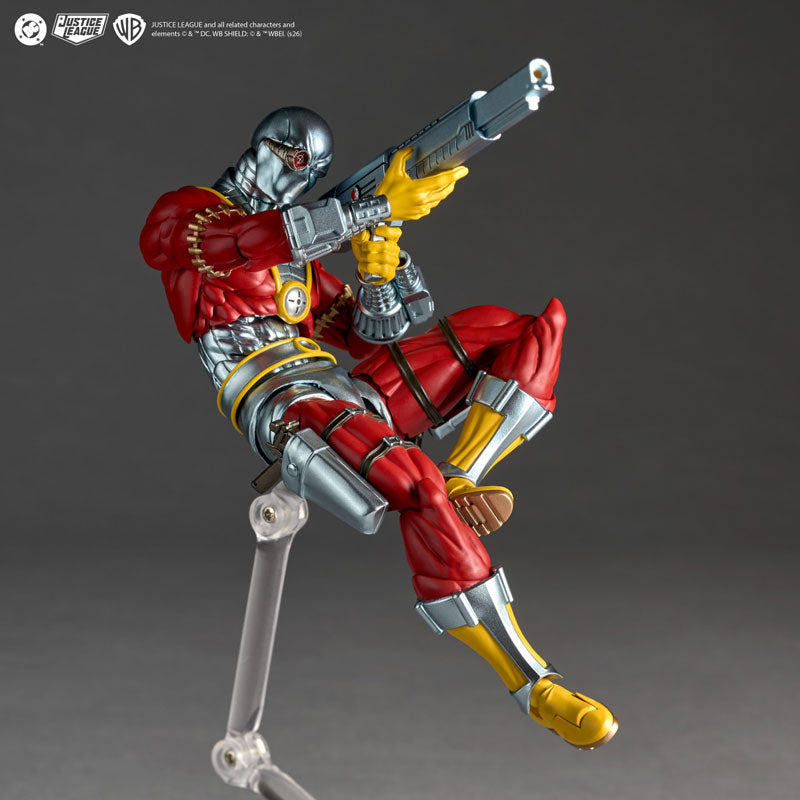 Load image into Gallery viewer, Kaiyodo - Amazing Yamaguchi - Justice League NR126 - Deadshot
