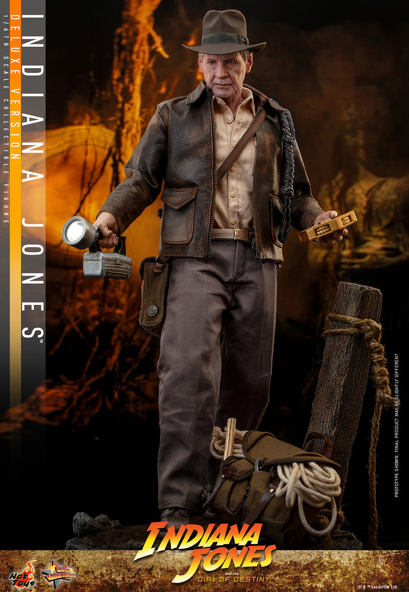 Load image into Gallery viewer, Hot Toys - Indiana Jones and The Dial of Destiny - Indiana Jones (Deluxe Version)
