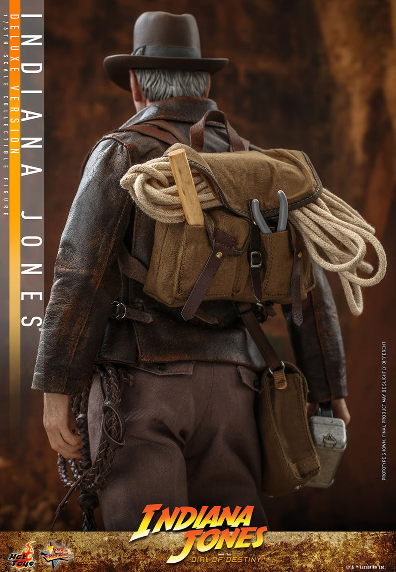 Load image into Gallery viewer, Hot Toys - Indiana Jones and The Dial of Destiny - Indiana Jones (Deluxe Version)
