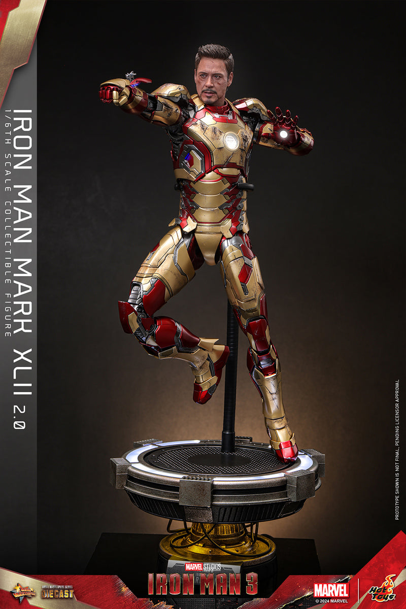 Load image into Gallery viewer, Hot Toys - Iron Man 3 - Iron Man Mark XLII (2.0)
