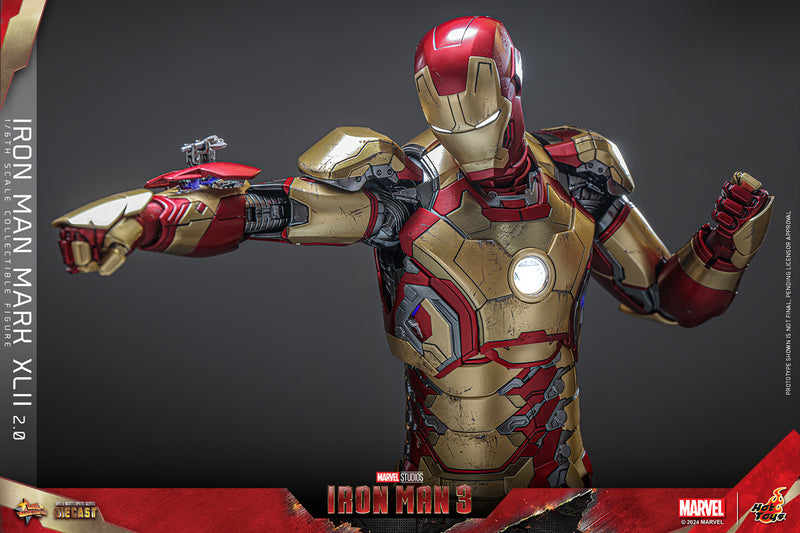 Load image into Gallery viewer, Hot Toys - Iron Man 3 - Iron Man Mark XLII (2.0)
