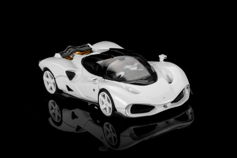 Load image into Gallery viewer, MotorHelix - Nilu (White) (Suzuka) 1/64 Scale Diecast Model Car (M67002)
