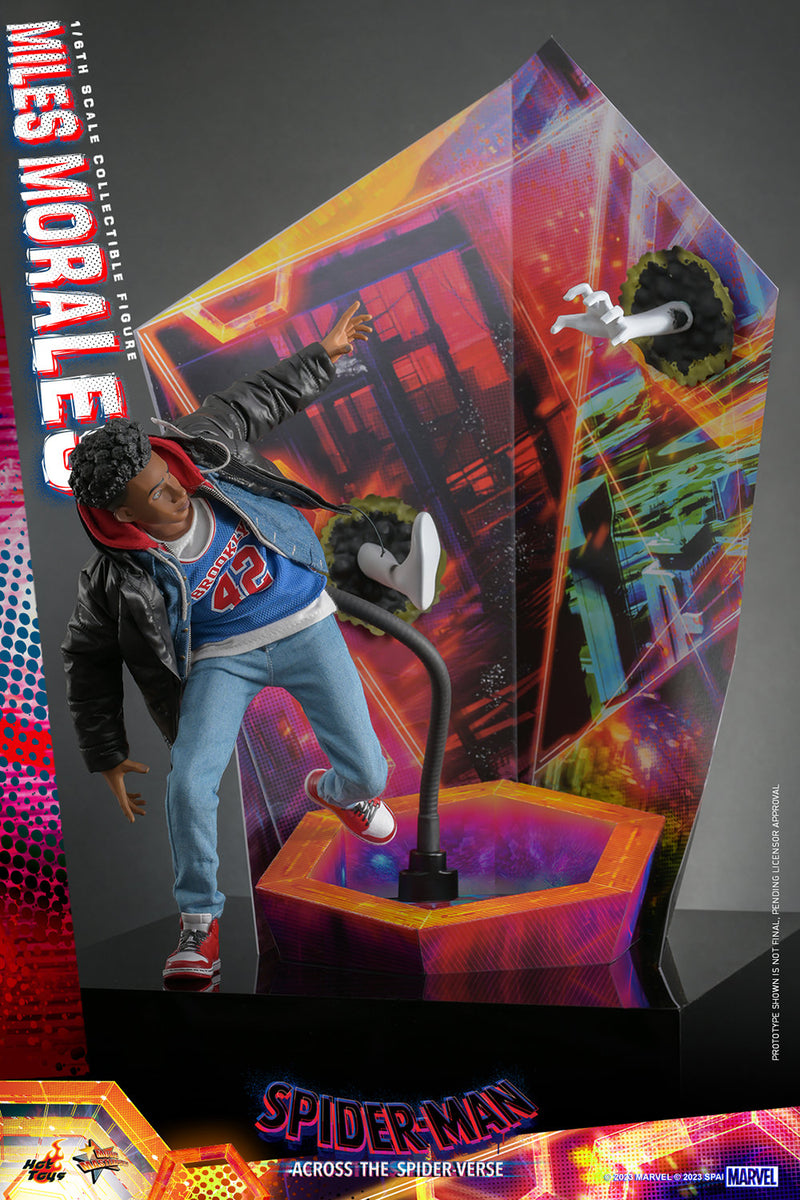 Load image into Gallery viewer, Hot Toys - Spider-Man - Across The Spider-Verse - Spider-Man (Miles Morales)
