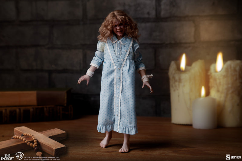 Load image into Gallery viewer, Sideshow - The Exorcist - Regan MacNeil

