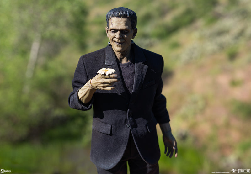 Load image into Gallery viewer, Sideshow - Universal Monsters: Frankenstein (1931) - Frankenstein (Deluxe Plus Edition)
