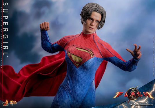 Hot Toys - The Flash (2023) - Supergirl