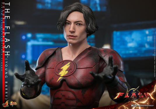 Hot Toys - The Flash (2023) - The Flash (Young Barry) (Deluxe)