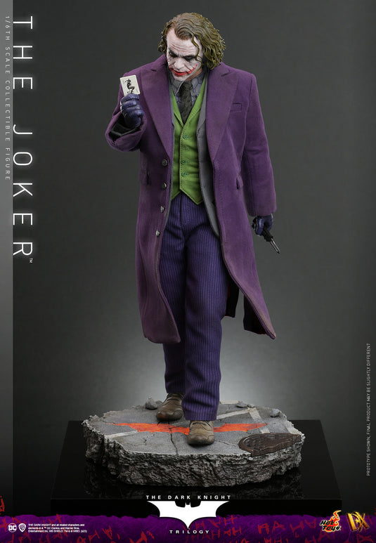 Hot Toys - The Dark Knight - The Joker