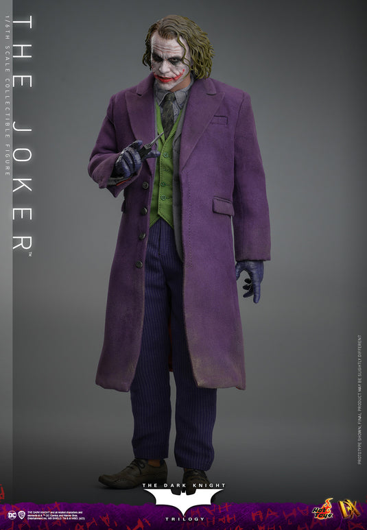 Hot Toys - The Dark Knight - The Joker