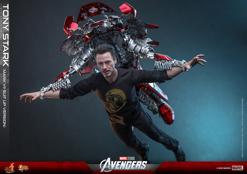 Load image into Gallery viewer, Hot Toys - The Avengers - Tony Stark (Mark VII Suit-Up Version)
