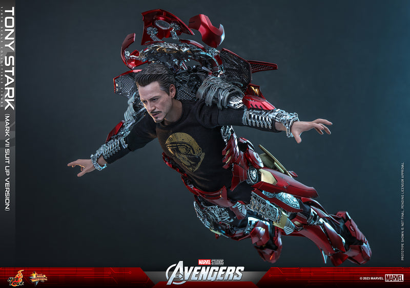 Load image into Gallery viewer, Hot Toys - The Avengers - Tony Stark (Mark VII Suit-Up Version)
