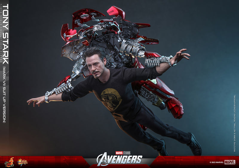 Load image into Gallery viewer, Hot Toys - The Avengers - Tony Stark (Mark VII Suit-Up Version)
